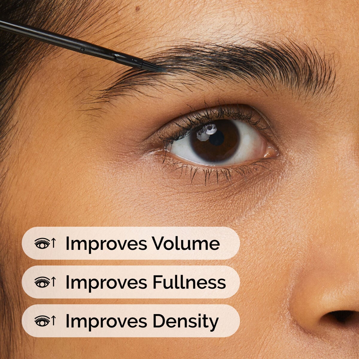 multi-peptide-lash-and-brow-serum-m1 ord-multi-peptide-lash-brow-model-application-with-benefits.jpg